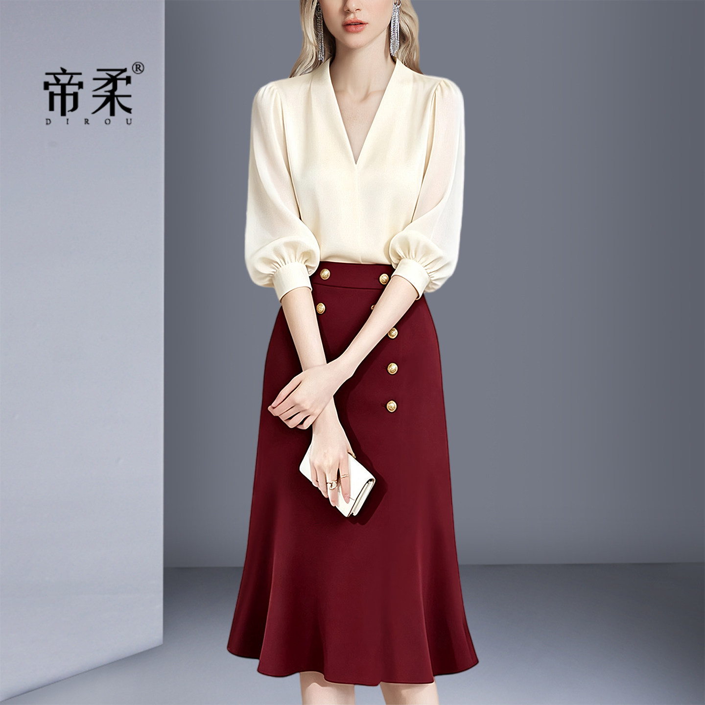 夏季女职场灯笼袖V领鱼尾套装图片