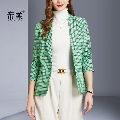 显白减龄西装外胎时尚英伦气质