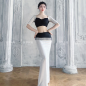 佐寒梦璐肚皮舞新款 显瘦表演服练功服气质显瘦流苏 高级演出套装