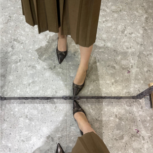 【 兜兜皮】复古尖头蝴蝶结单边内侧空婚鞋伴娘团休闲女高跟单鞋