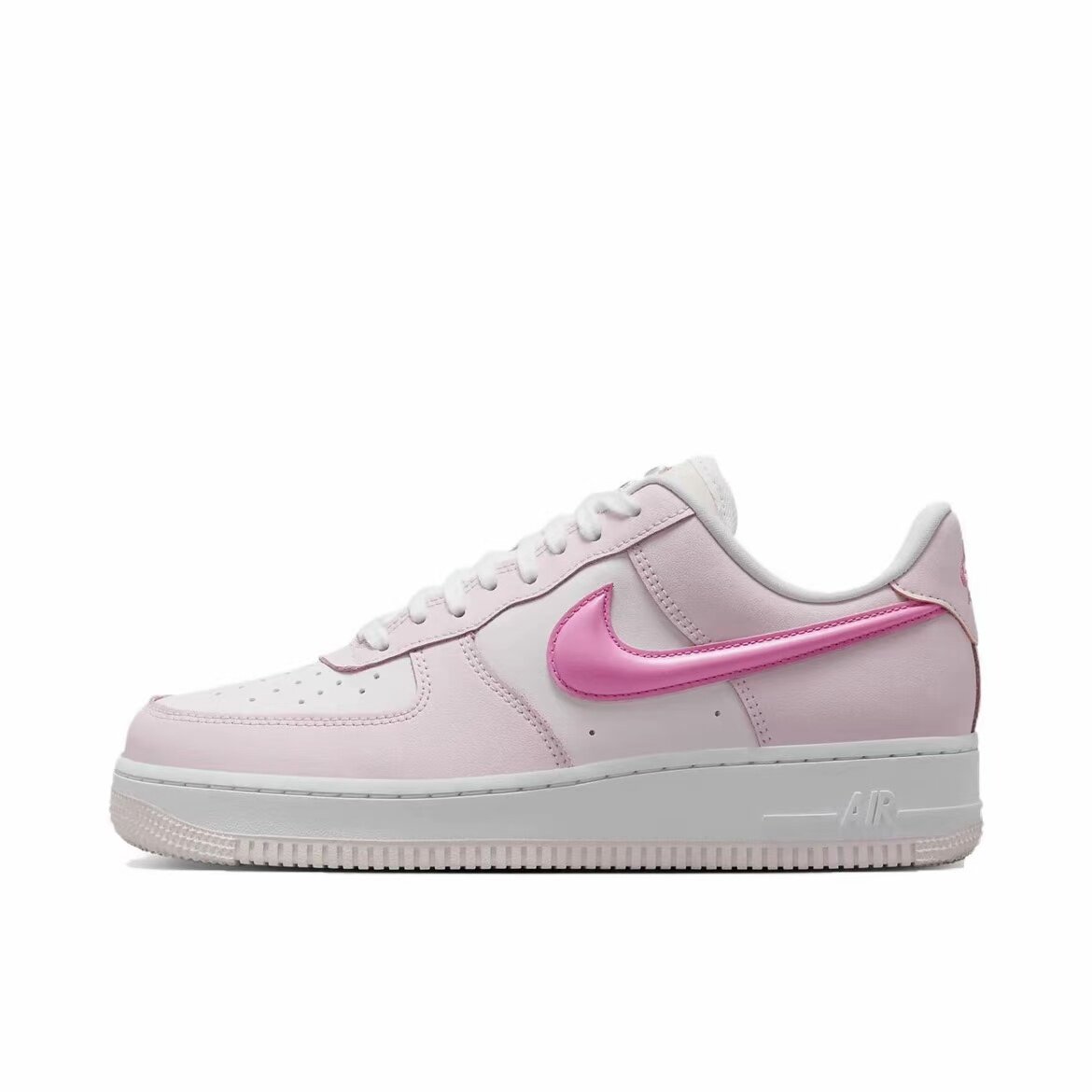 Nike Air Force 1 空军一号 板鞋  女款白粉HM3696-661 陕西gh仓