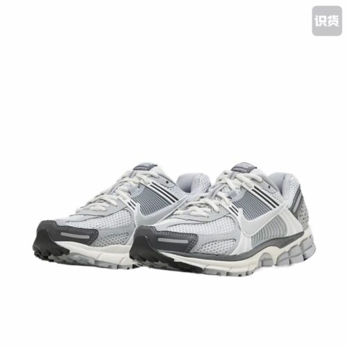 Nike Zoom Vomero 5 跑鞋 透气百搭 白色/灰色 FD9919-001河南zm