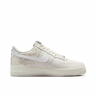 Nike Air Force 1 空军一号 轻便舒适百搭马年限定IQ1119-011 JL