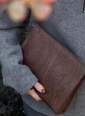 艾绰Etro腰果纹手拿包