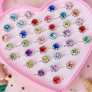 儿童戒指女童钻石宝石玩具女孩宝宝水晶小戒子公主珍珠饰品首饰盒