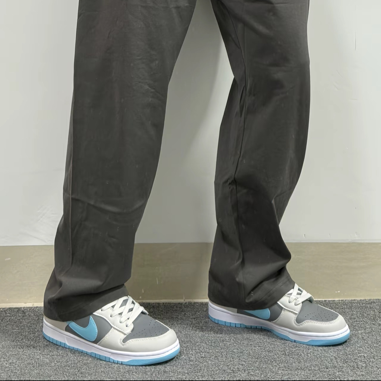 Nike Dunk Low 百搭舒适薄底 防滑耐磨 低帮 板鞋 男款 蓝灰色