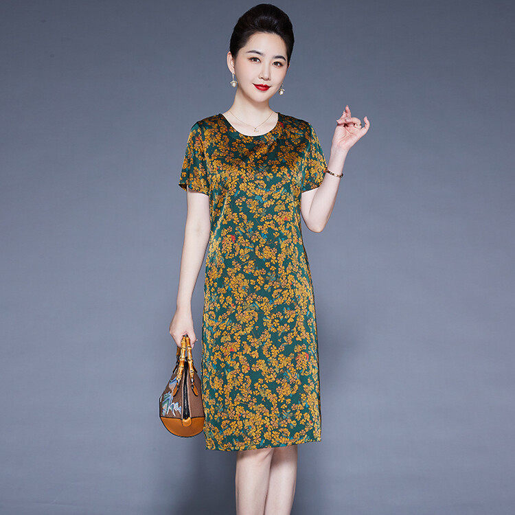 新款高贵气质中老年女装宽松妈妈连衣裙