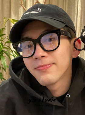 费启鸣同款黑框眼镜男韩版潮素颜平光镜网红大框方形防蓝光眼镜框