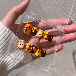 .显手白高级小众穿戴甲美甲假指甲手工定制 DW轻奢Nail 老面包