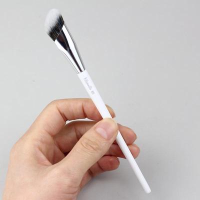 811三棱异形局部遮瑕化妆刷