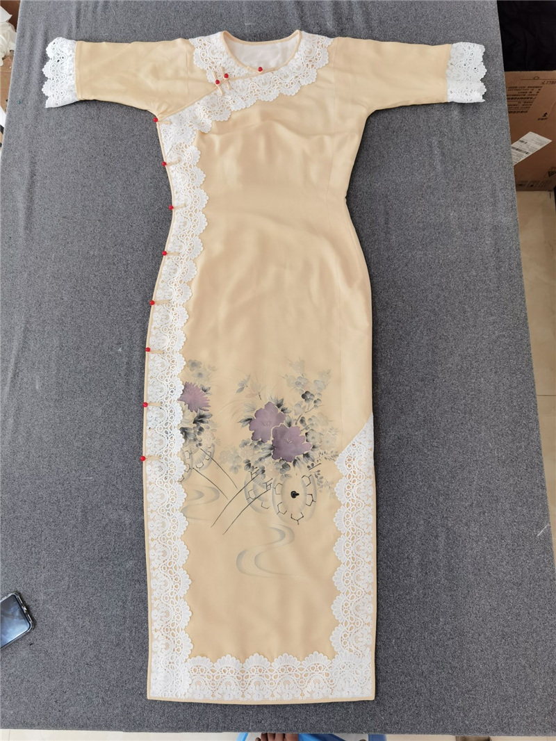 正绢古法风连肩袖旗袍量身定制