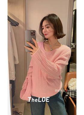 骆衣衣TheLOE/347g-354g克重带围脖绵羊毛长袖套头针织衫