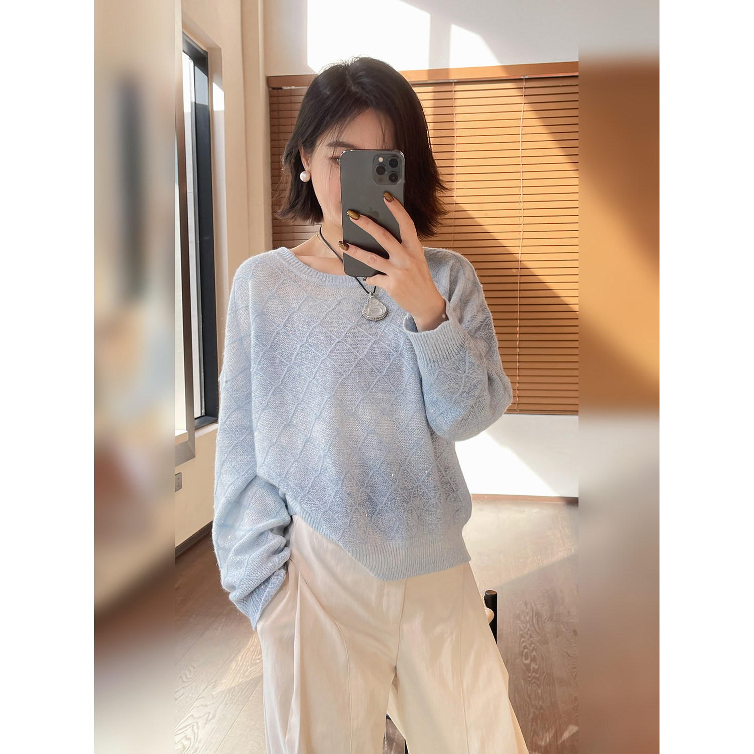 天丝羊绒羊毛圆领格子毛衣