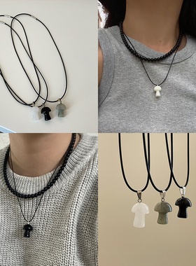 韩国小众ins风可爱蘑菇吊坠黑绳项链女简约优雅百搭颈链锁骨链