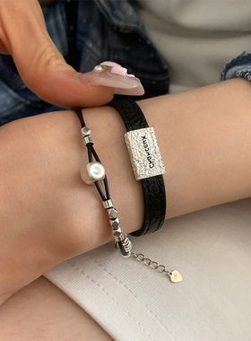 不规则金属皮革手链女设计感小众复古个性简约百搭气质手镯手饰