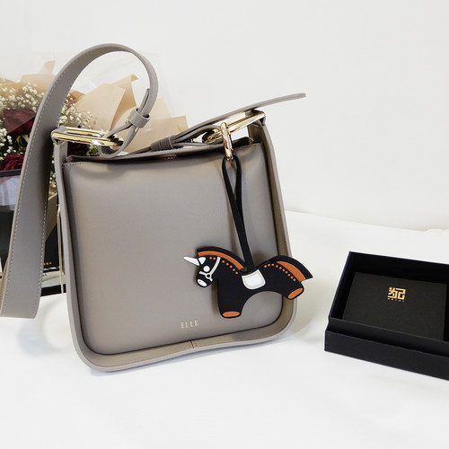 为己工艺包挂手工羊皮原创礼物