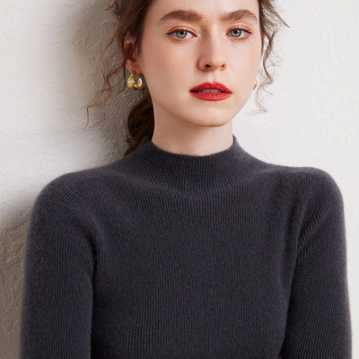 秋冬半高领羊绒衫女短款