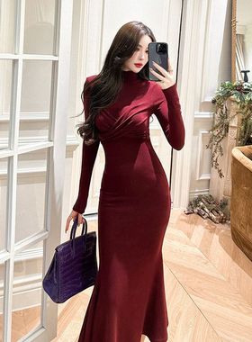 复古长袖修身显瘦鱼尾连衣裙2025新款内搭包臀打底弹力长裙20229