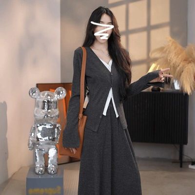 2025新款高级感小个子针织连衣裙子女长裙早秋季韩系穿搭一整套装