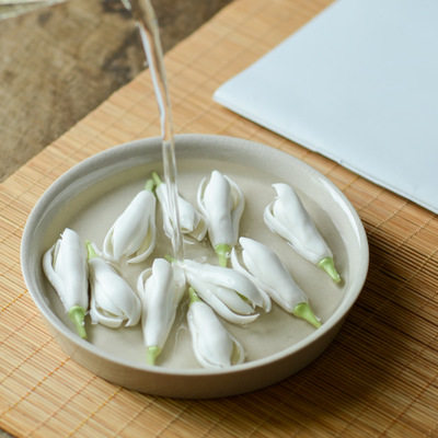 景德镇创意陶瓷兰花功夫摆件