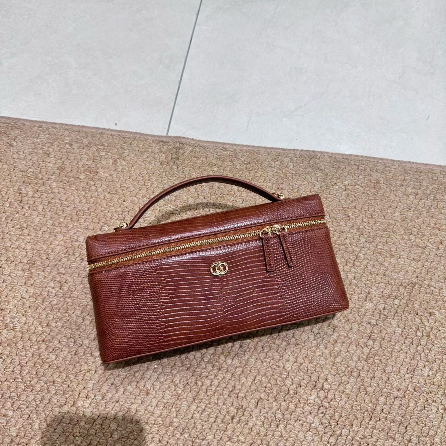 小香风26c蜥蜴纹饭盒包单肩斜跨手提小包包女轻奢复古化妆盒子包