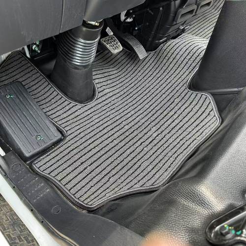 吉利远程星享F5E/F1E 锋锐F3E星智F3E H8E H9M H8W新能源货车脚垫