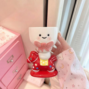 可爱创意小马陶瓷马克杯女生高颜值高脚杯本命年水杯闺蜜生日礼物