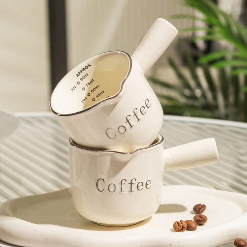 ins高颜值咖啡小奶盅带刻度奶罐浓缩咖啡萃取杯精致陶瓷量杯奶壶