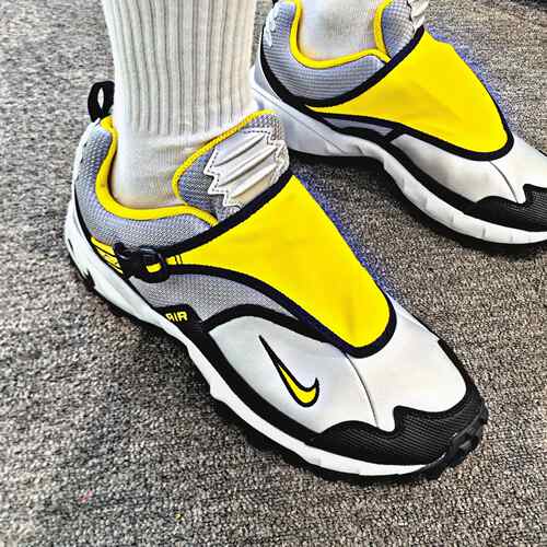 NIKE耐克ACG PHASSAD 户外运动鞋徒步登山鞋防滑防碎屑HM7133-001