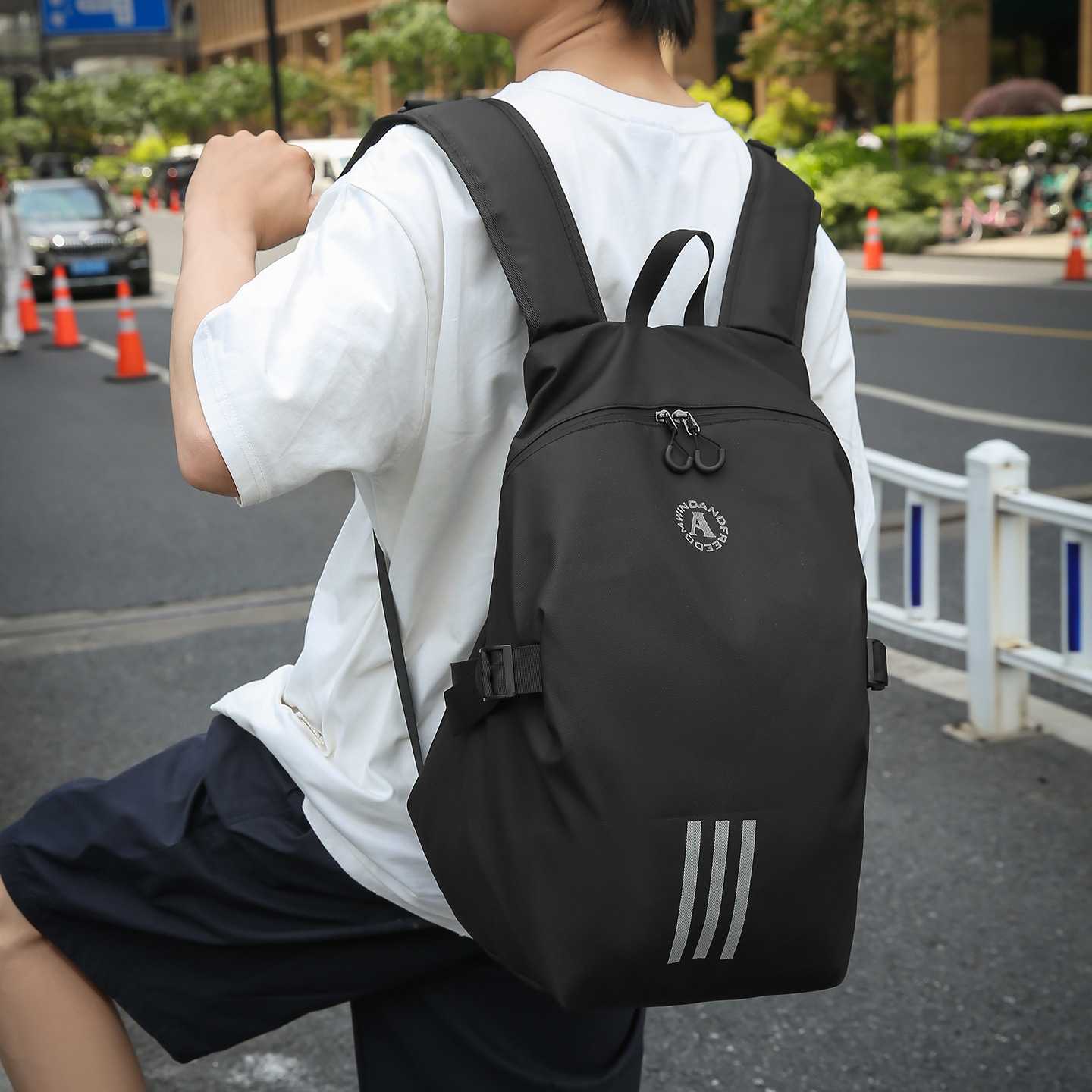 骑士背包男摩托车头盔包全盔机车