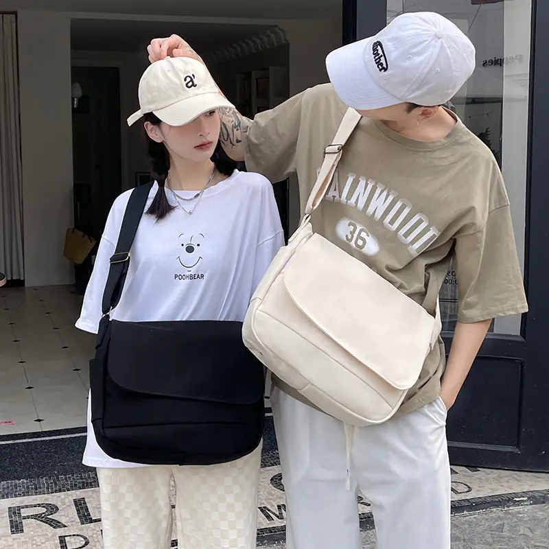 单肩斜挎帆布包男女日系百搭简约
