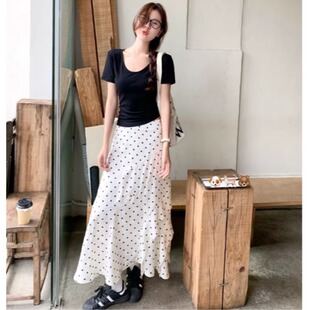 夏季新款女休闲时尚套装女显瘦短袖T恤+大摆波点半身裙两件套女装