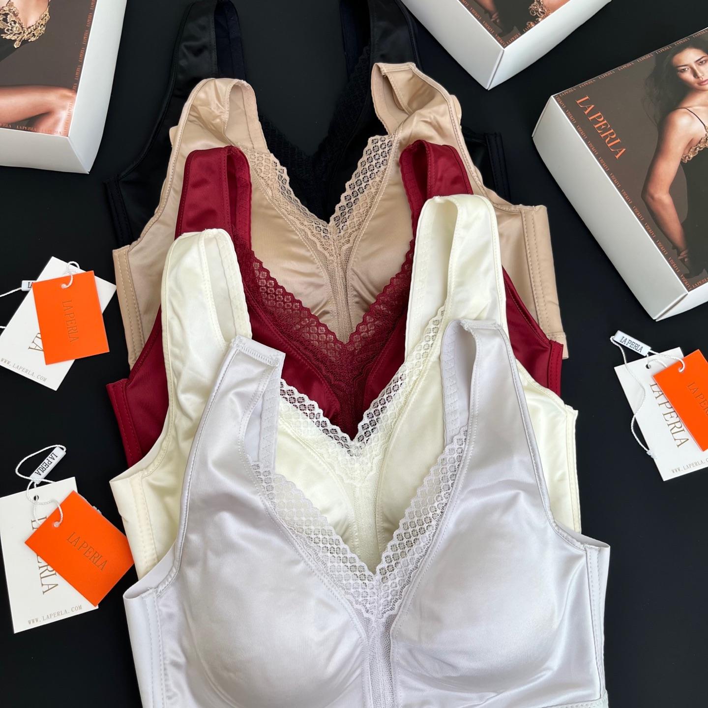 LP轻盈时髦缎感无痕内衣深V锁边蕾丝无钢圈加宽背心式肩带文胸女