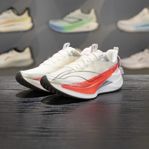 李宁正品赤兔9 PRO女子时尚百搭缓震回弹运动训练跑步鞋ARPW002-8