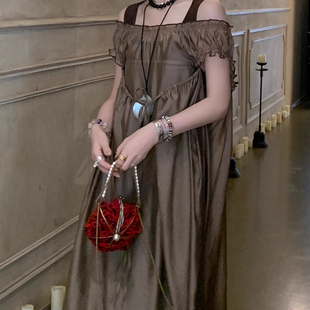 le rouge周美美 静谧繁复咖棕薄纱抽皱褶绑带背心拼接连衣裙