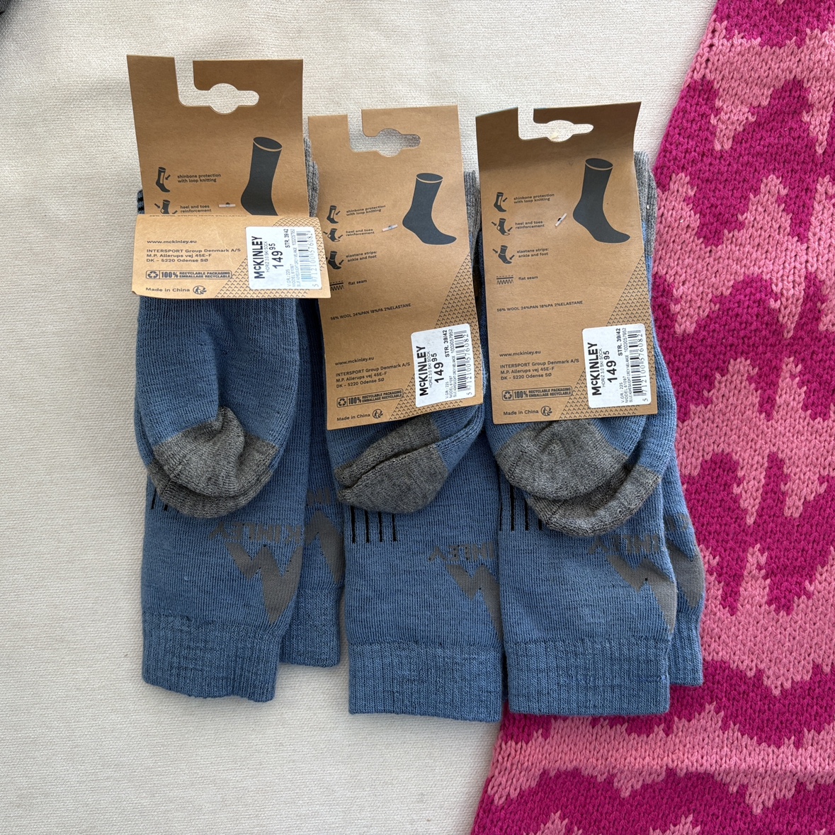 m*kinley50%羊毛户外滑雪袜男女高筒全毛圈加厚保暖运动袜M码