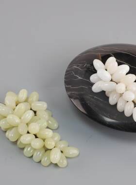 仿真水果葡萄天然玉石小摆件雕刻