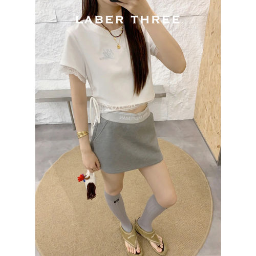 LABER THREEE2026新款度假风巴黎左岸刺绣夹趾平底舒适休闲凉鞋女