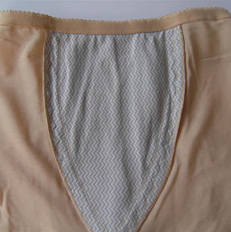 body amincissant mouvement en nylon - Ref 670668 Image 4