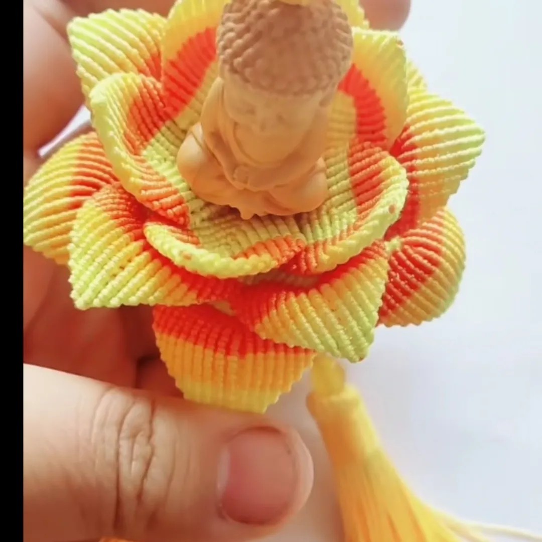 手工编织莲花挂件车后视镜装饰摆件居家挂饰拼色莲花成品挂件包邮