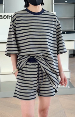 T8620休闲套装 诗歌兰女装2026夏款灰色条纹短袖+休闲短裤套装女