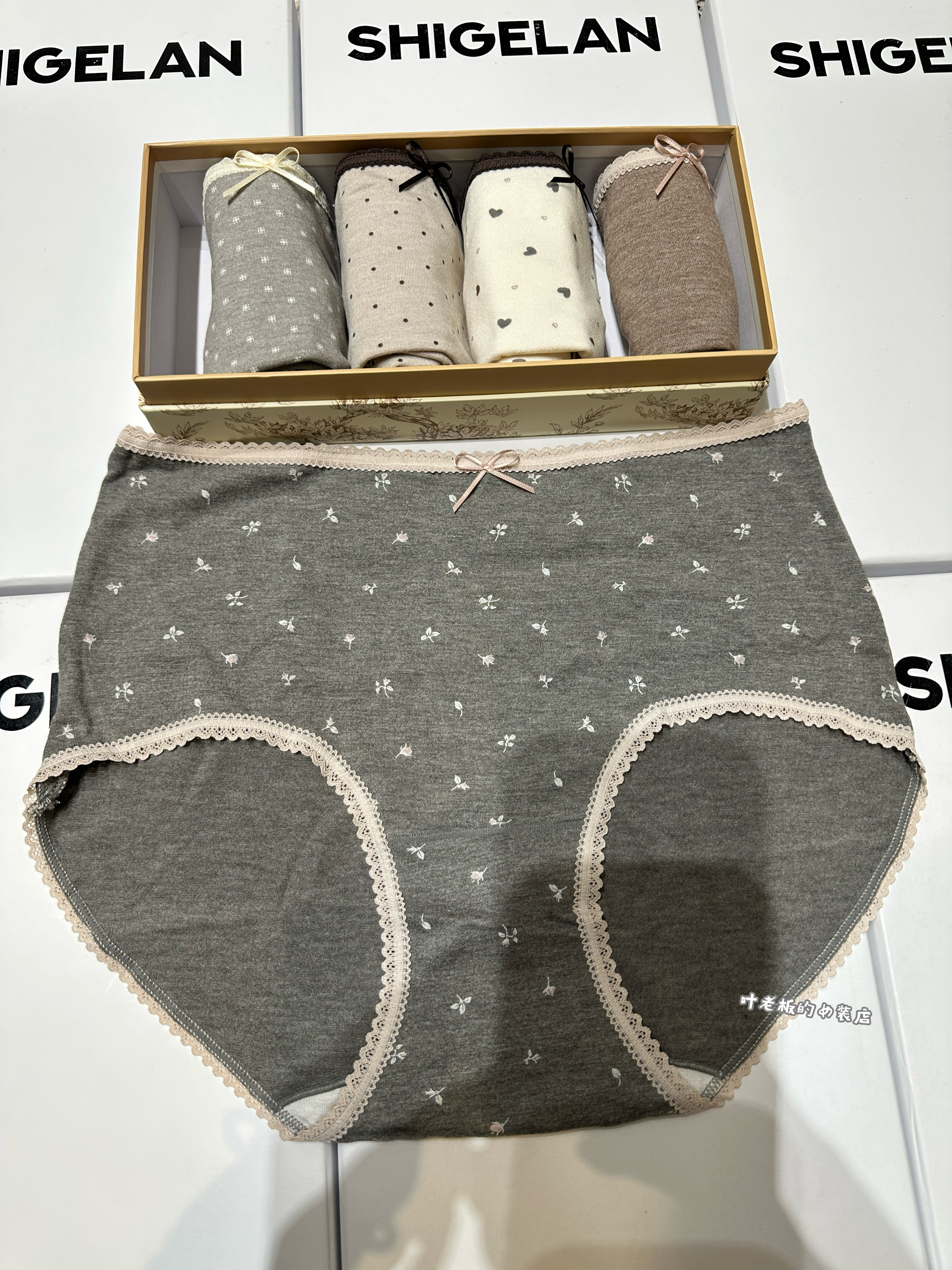 欧洲站欧货26新款百搭透气舒适小清新花色蕾丝花边女士内裤三角裤