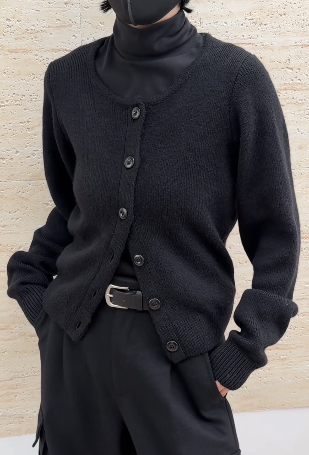 25078圆领纽扣毛衣 诗歌兰26年冬款 百搭显瘦黑色羊毛针织毛衣女