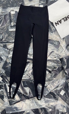 C02677瑜伽裤 诗歌兰女装2026春款百搭显瘦黑色收腹踩脚打底裤女