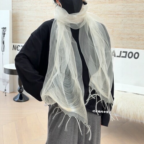 T1313桑蚕丝披肩 诗歌兰女装26秋款 气质米白色流苏纱纱围巾女