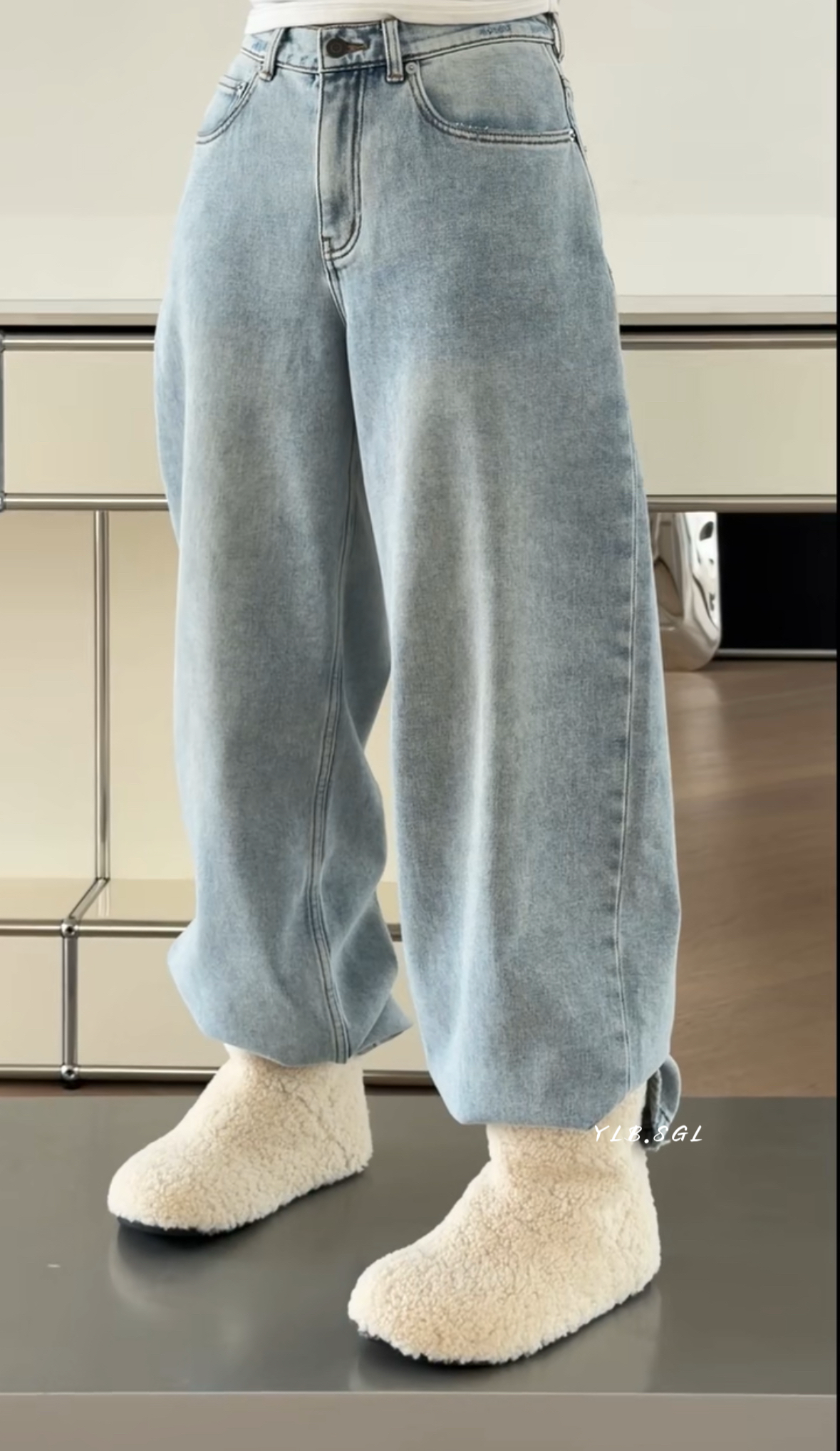 诗歌兰女装25034新款 2025冬款气质百搭浅蓝色加绒牛仔裤女靴裤