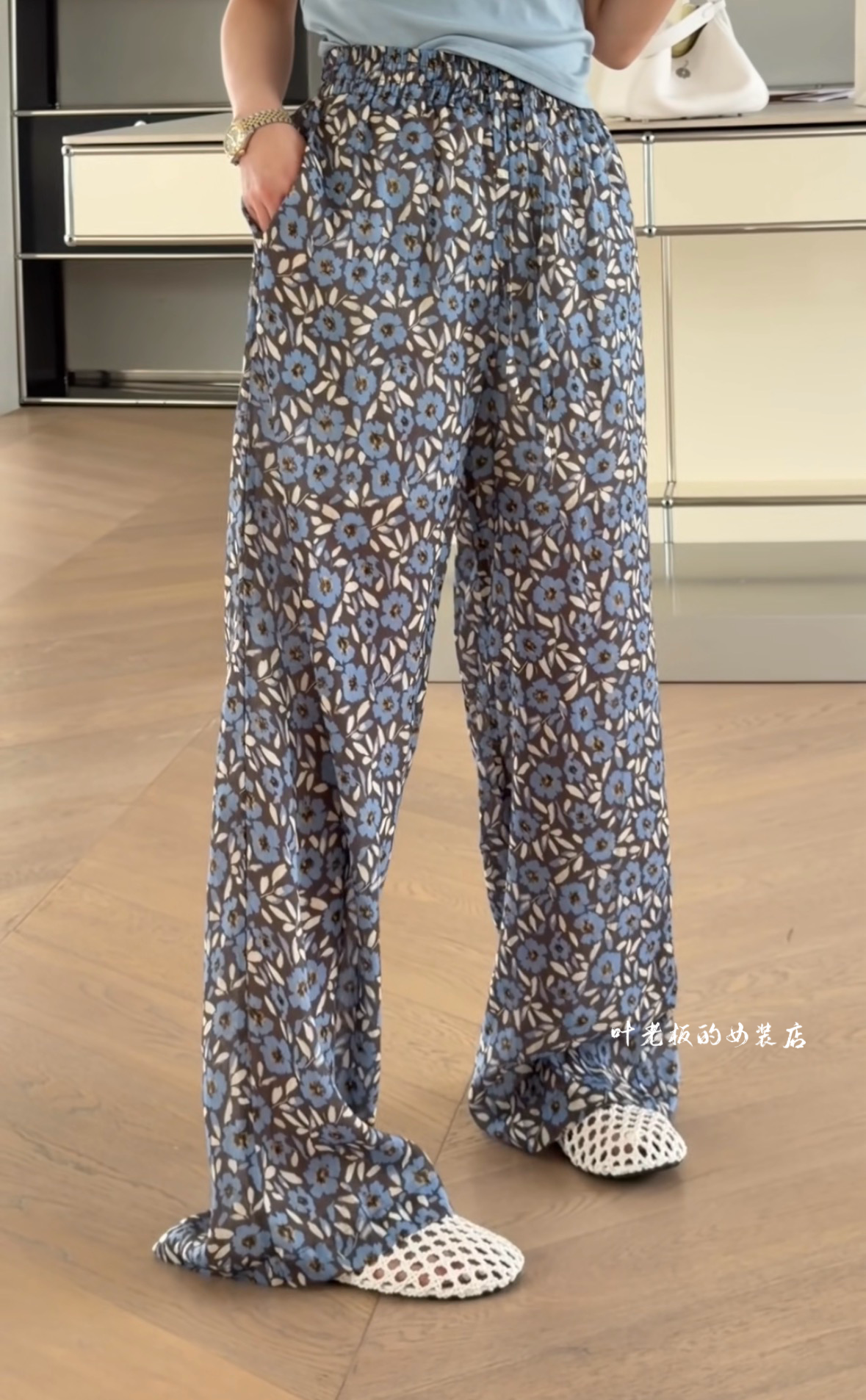 现货T6725-1棉布休闲裤 诗歌兰欧货2026夏款气质松紧腰蓝色碎花裤