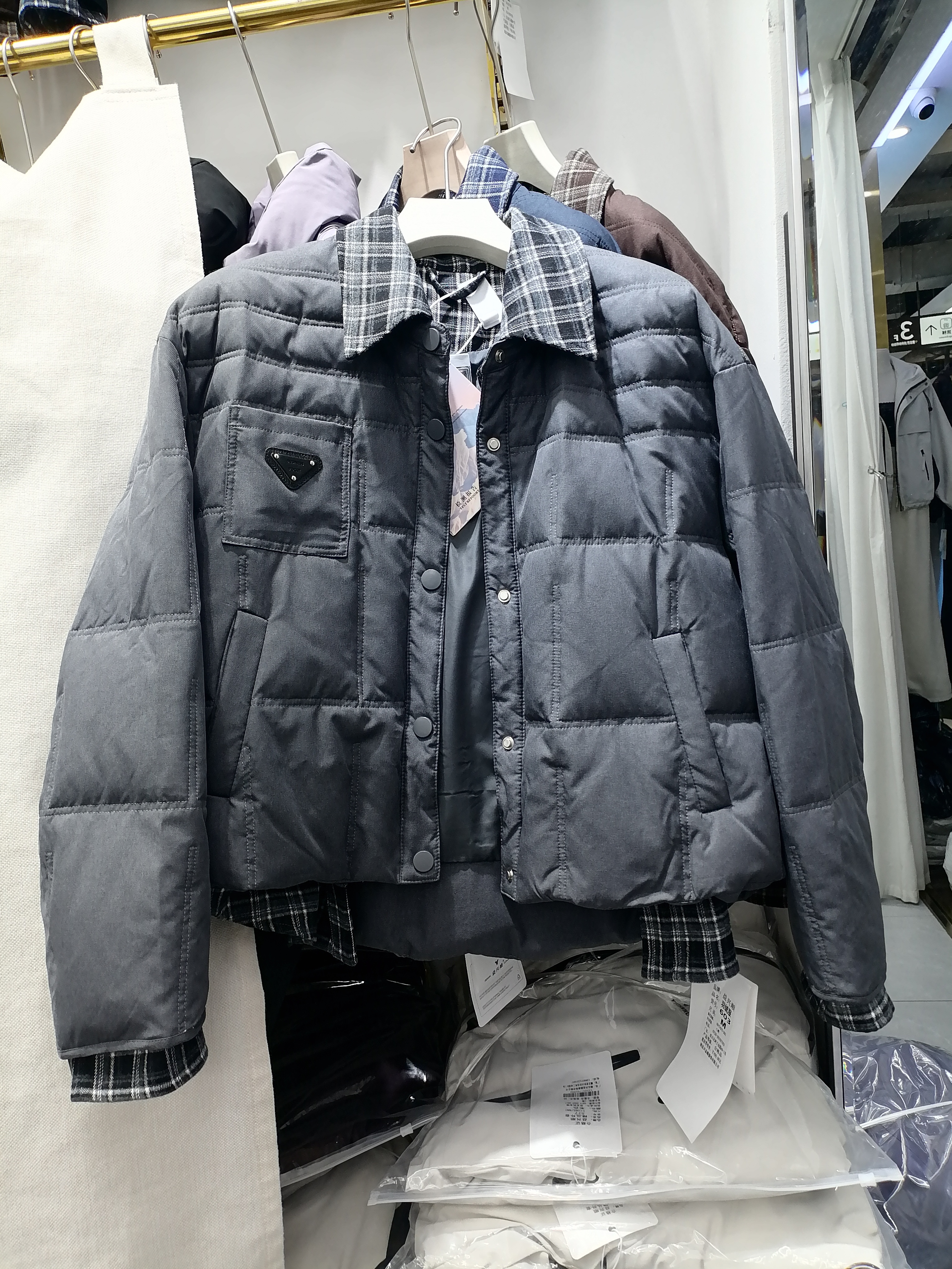 欧韩休闲时尚羽绒服短外套2025秋冬翻领长袖格子拼接保暖夹克女潮