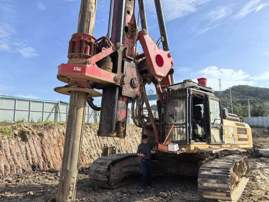 1月26日三亚旋挖钻机SR-205一台网络拍卖公告