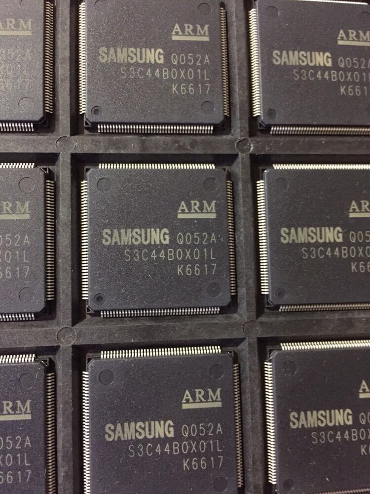 全新 S3C44B0X01 S3C44BOX01 S3C44BOX01L TQFP160 现货直拍